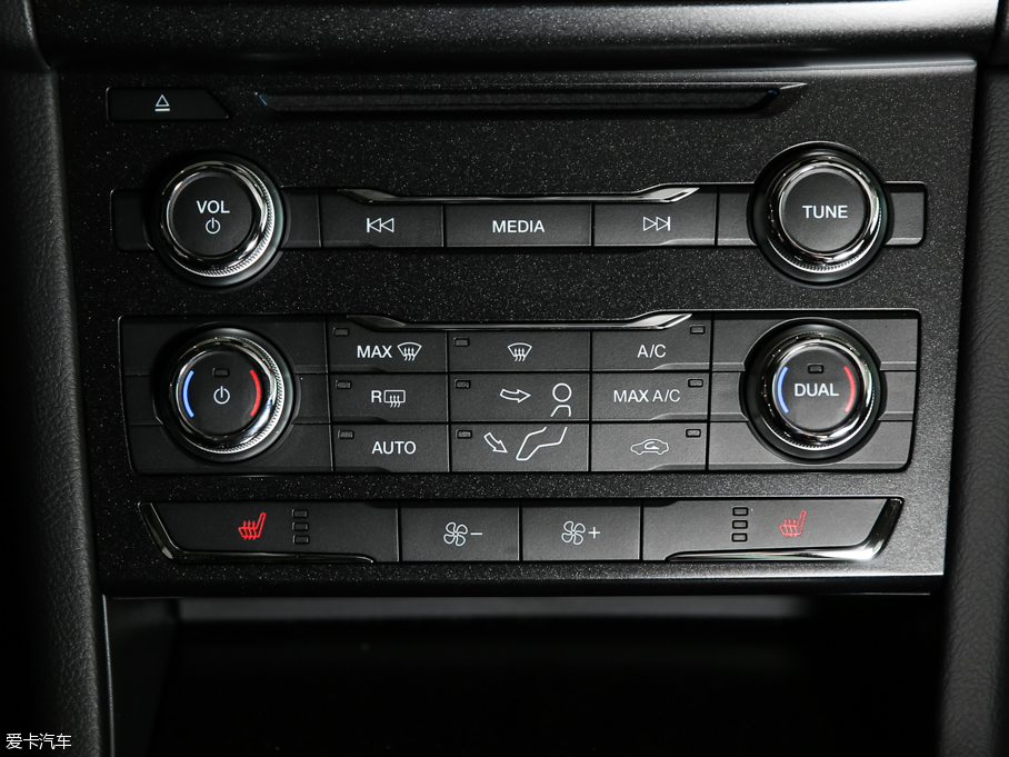 2016���ţ�� EcoBoost 180 ���A��