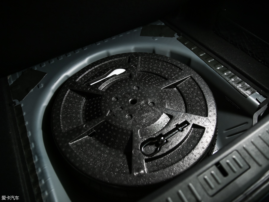 2016ţ EcoBoost 180 A