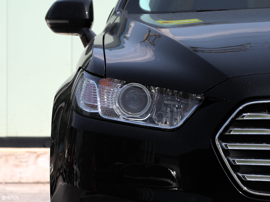 2016ţ EcoBoost 180 A