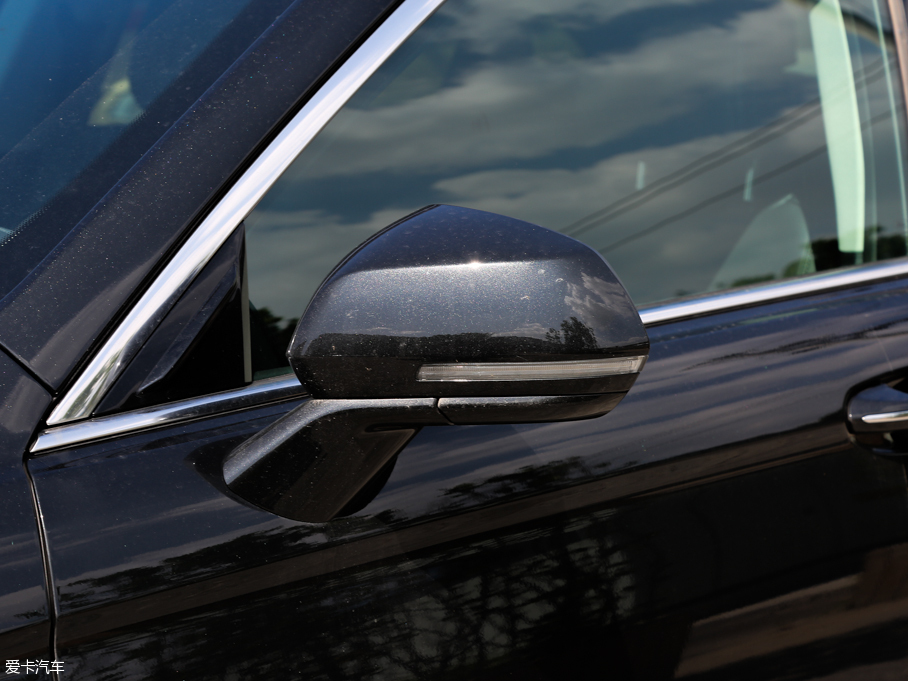 2016ţ EcoBoost 180 A