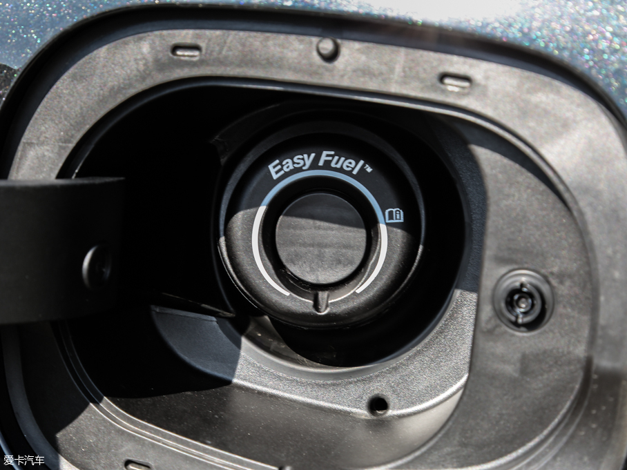 2016���ţ�� EcoBoost 180 ���A��