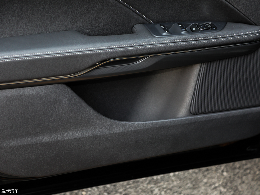 2016ţ EcoBoost 180 A