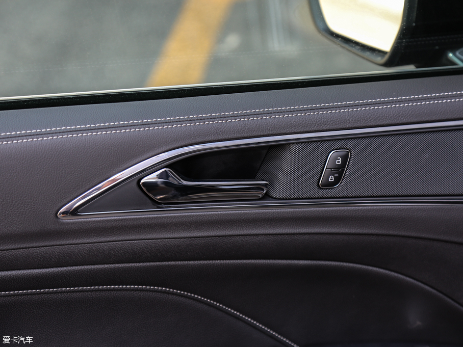 2016ţ EcoBoost 180 A