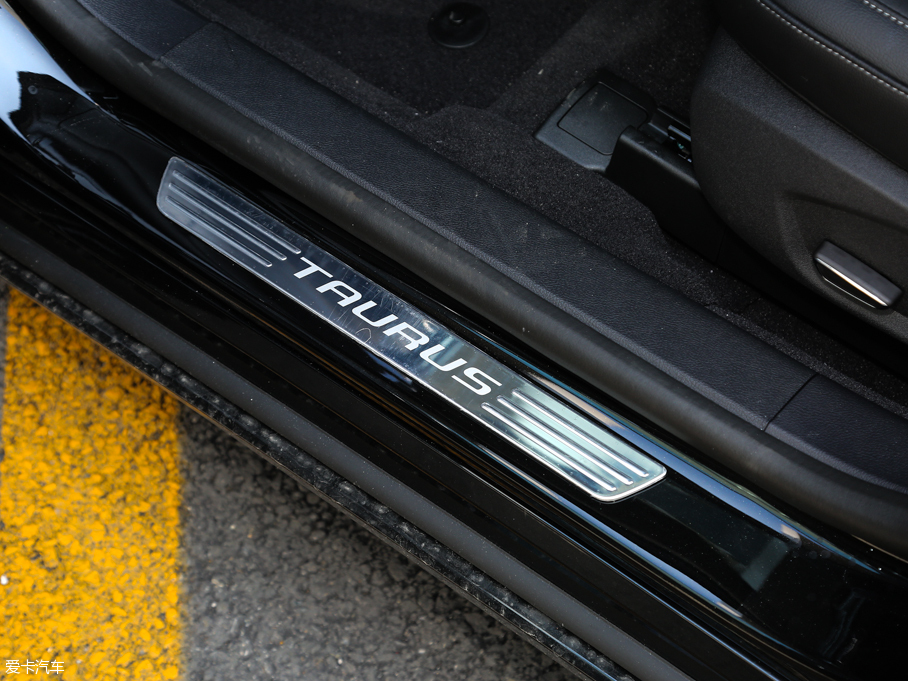 2016ţ EcoBoost 180 A