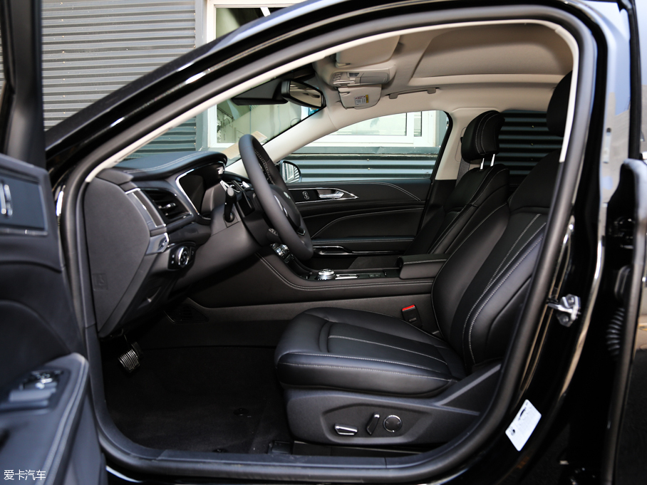 2016ţ EcoBoost 180 A