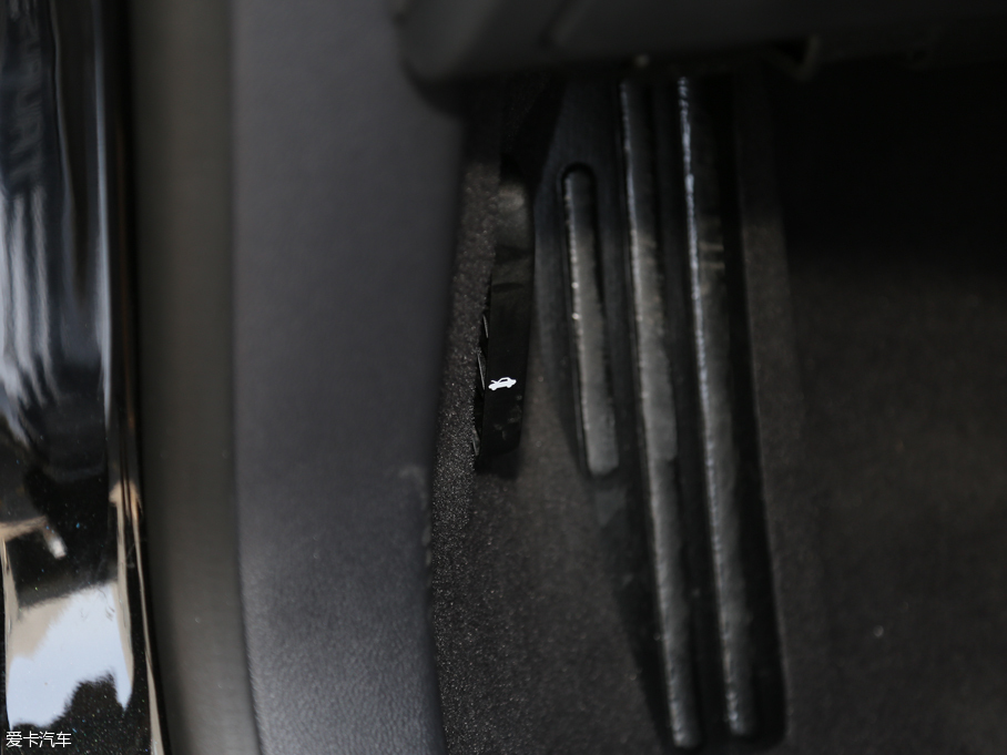 2016ţ EcoBoost 180 A