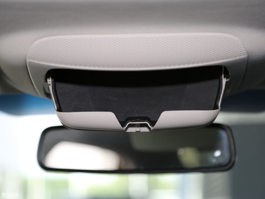 2016ţ EcoBoost 180 A