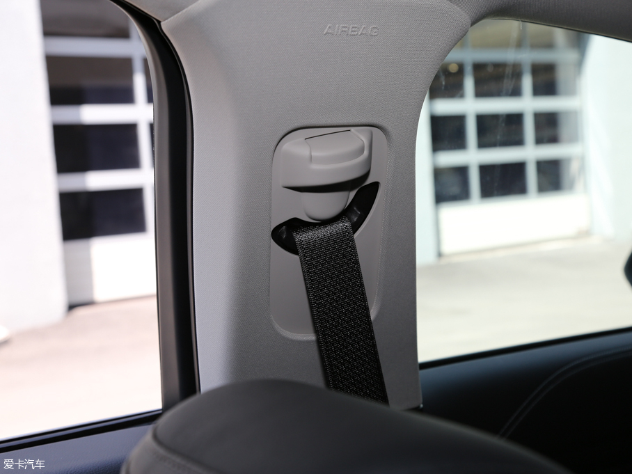 2016ţ EcoBoost 180 A