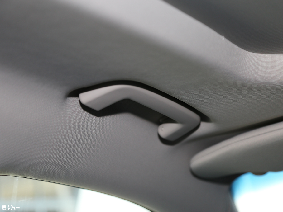 2016ţ EcoBoost 180 A