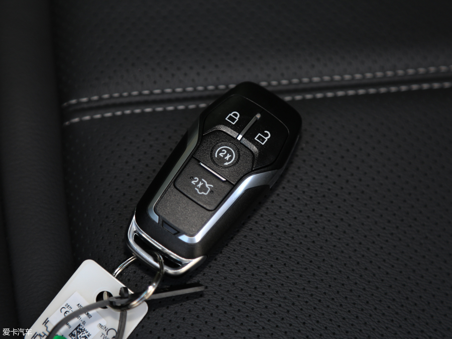 2016���ţ�� EcoBoost 180 ���A��