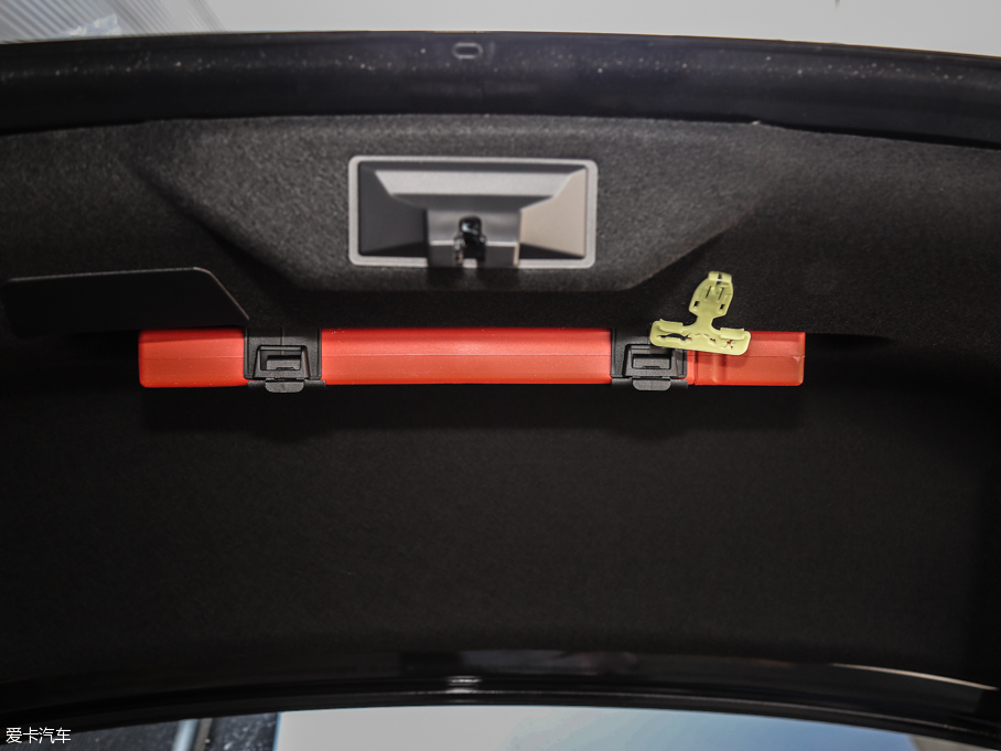 2016ţ EcoBoost 180 A