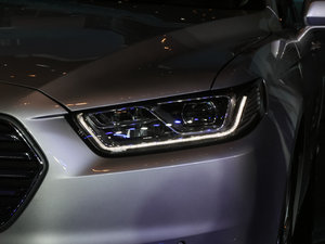 2016EcoBoost 325 V6 Ş ^