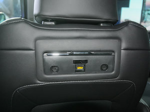 2016EcoBoost 325 V6 Ş g