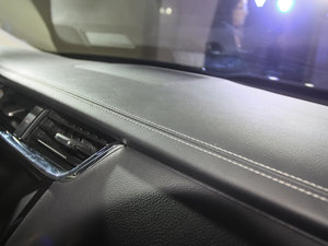 2016EcoBoost 325 V6 Ş g