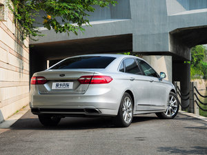 2016EcoBoost 325 V6 Ş w^