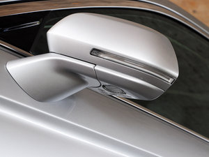 2016EcoBoost 325 V6 Ş ^