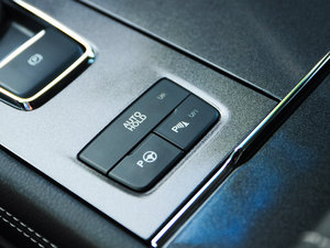 2016EcoBoost 325 V6 Ş п؅^