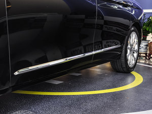 2016EcoBoost 325 V6 Ş ^