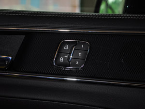 2016EcoBoost 325 V6 Ş g