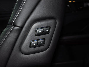 2016EcoBoost 325 V6 Ş g