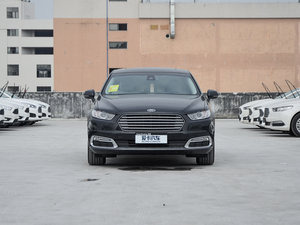2016款EcoBoost 245 时尚型 正前