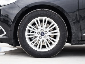 2016款EcoBoost 245 时尚型 轮圈