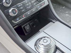 2016EcoBoost 245 r(sh) g