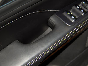 2016EcoBoost 325 V6 Ş g