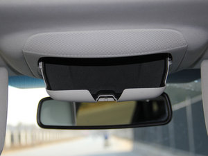 2016EcoBoost 325 V6 Ş g