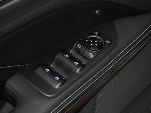 2016EcoBoost 325 V6 Ş {܇ƅ^	