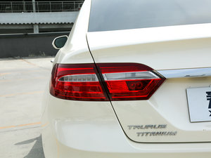 2017EcoBoost 325 V6 LTD ^