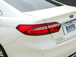 2017EcoBoost 325 V6 LTD ^