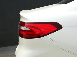 2017EcoBoost 325 V6 LTD (ji)^