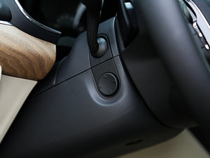 2017EcoBoost 325 V6 LTD п؅^