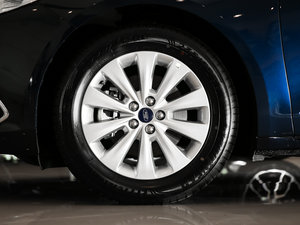 2016EcoBoost 180 A ݆Ȧ