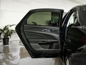 2016EcoBoost 180 A ܇T