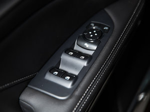 2016EcoBoost 180 A {܇ƅ^	