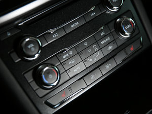 2016EcoBoost 180 A п؅^