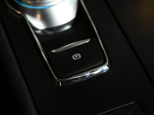 2016EcoBoost 180 A v܇Ƅ