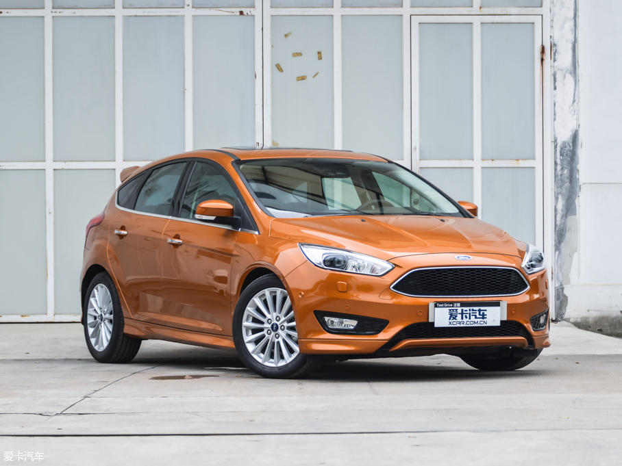 2015˹ Ɏ EcoBoost 180 Ԅ\