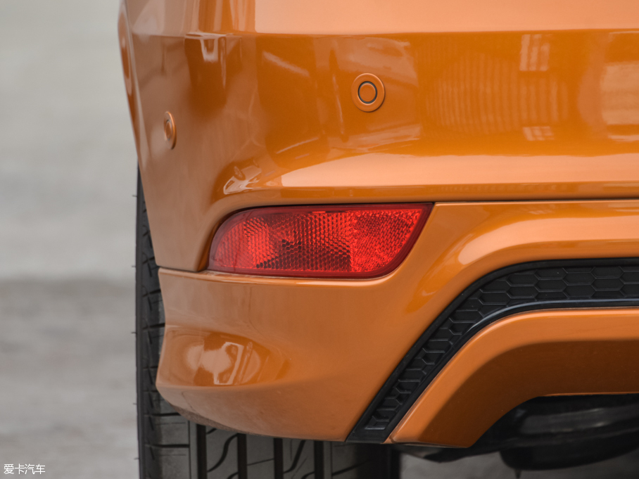 2015˹ Ɏ EcoBoost 180 Ԅ\(yn)