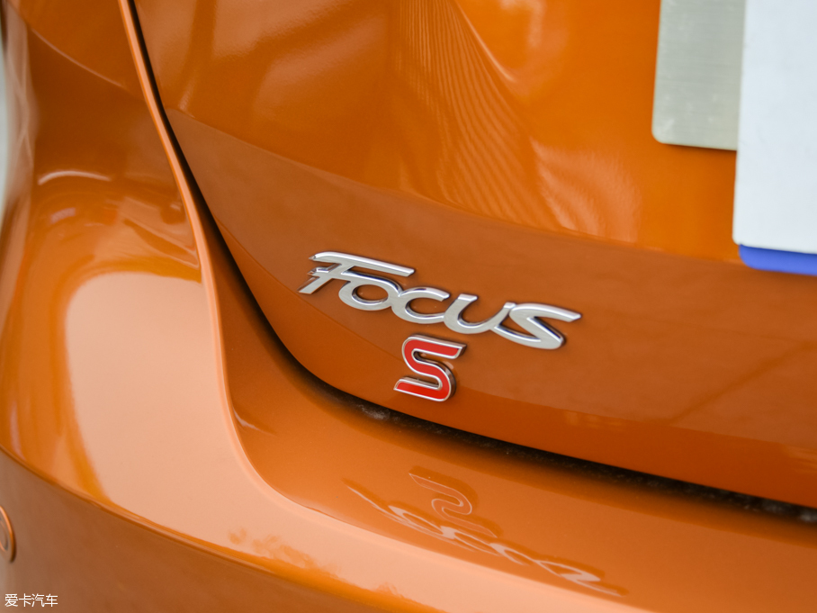 2015˹ Ɏ EcoBoost 180 Ԅ\