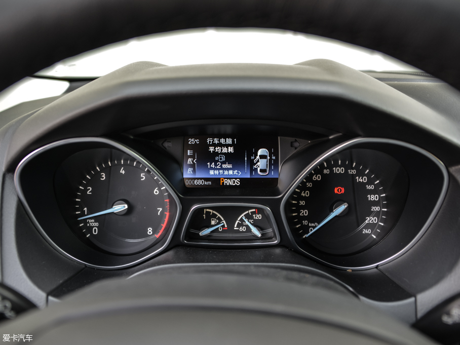 2015˹ Ɏ EcoBoost 180 Ԅ(dng)\(yn)(dng)