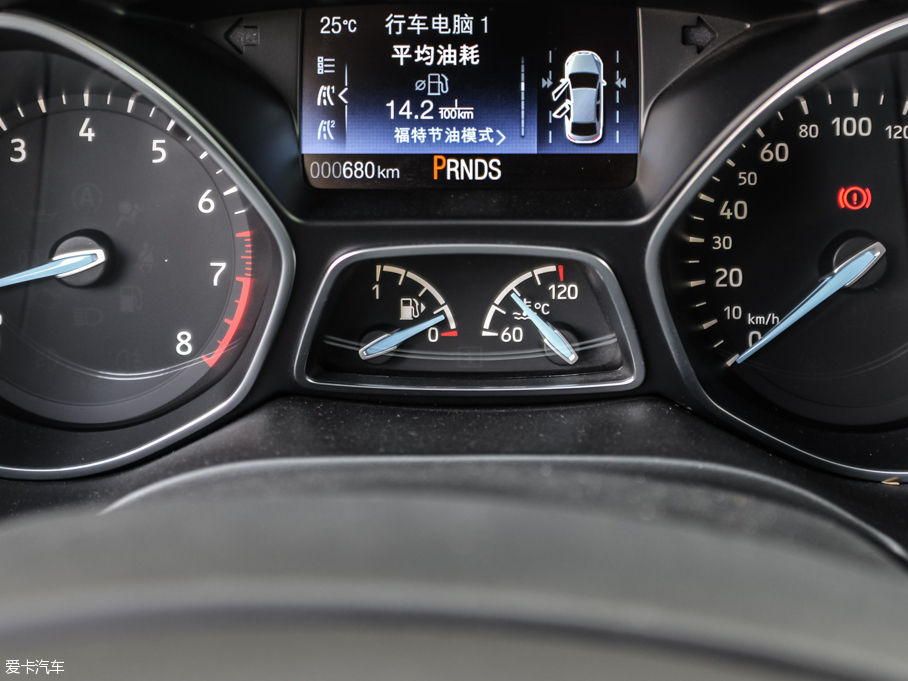 2015˹ Ɏ EcoBoost 180 Ԅ\