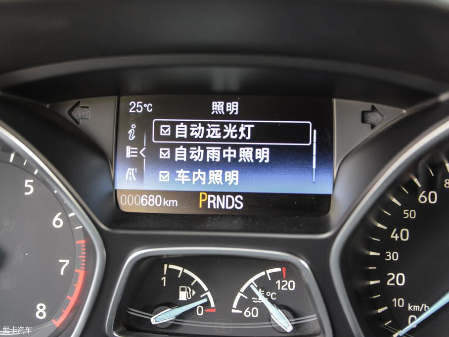 2015˹ Ɏ EcoBoost 180 Ԅ(dng)\(yn)(dng)