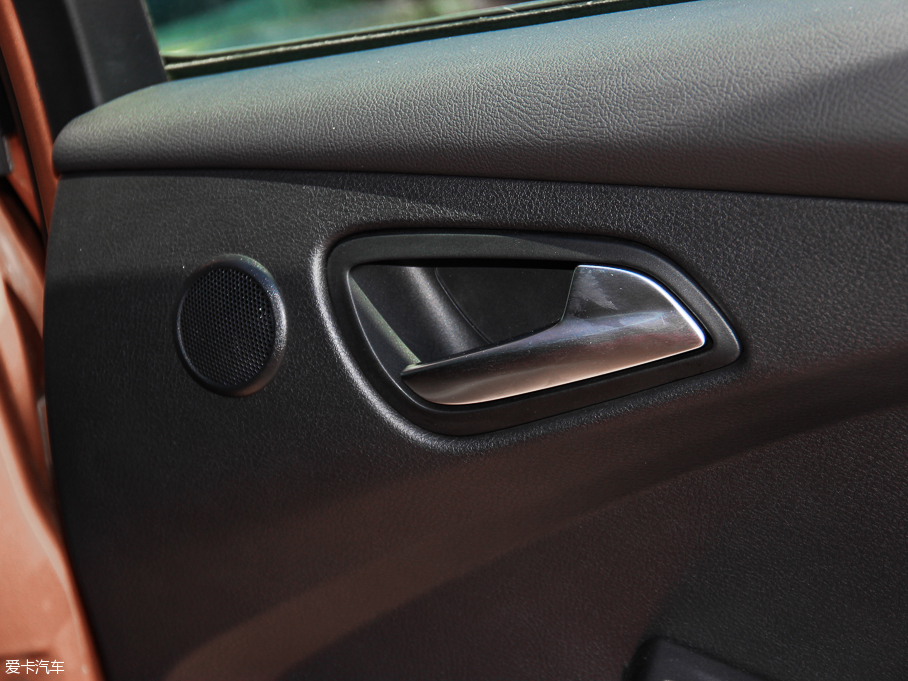 2015˹ Ɏ EcoBoost 180 Ԅ(dng)\(yn)(dng)