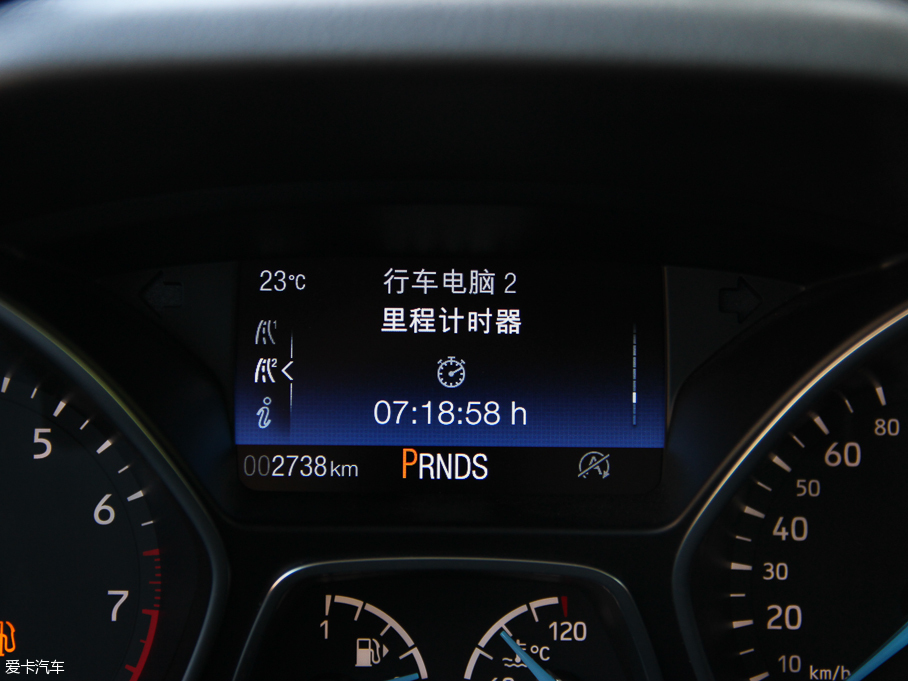 2015˹ Ɏ EcoBoost 180 Ԅ\