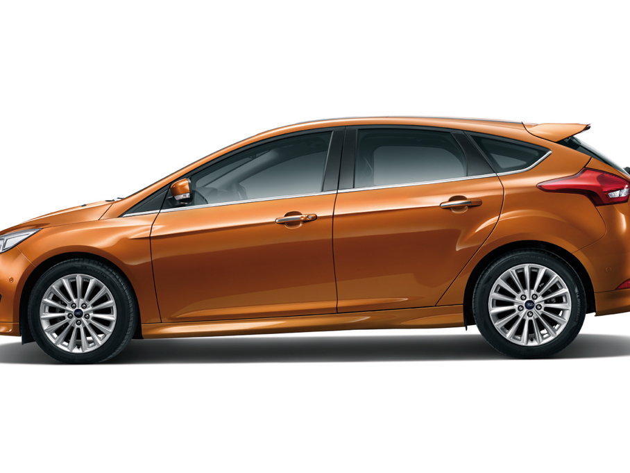 2015˹ Ɏ EcoBoost 180 Ԅ\