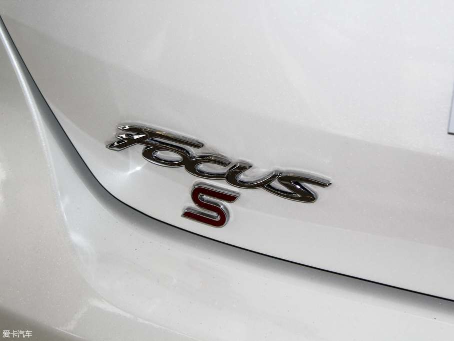 2015˹ Ɏ EcoBoost 180 Ԅ\