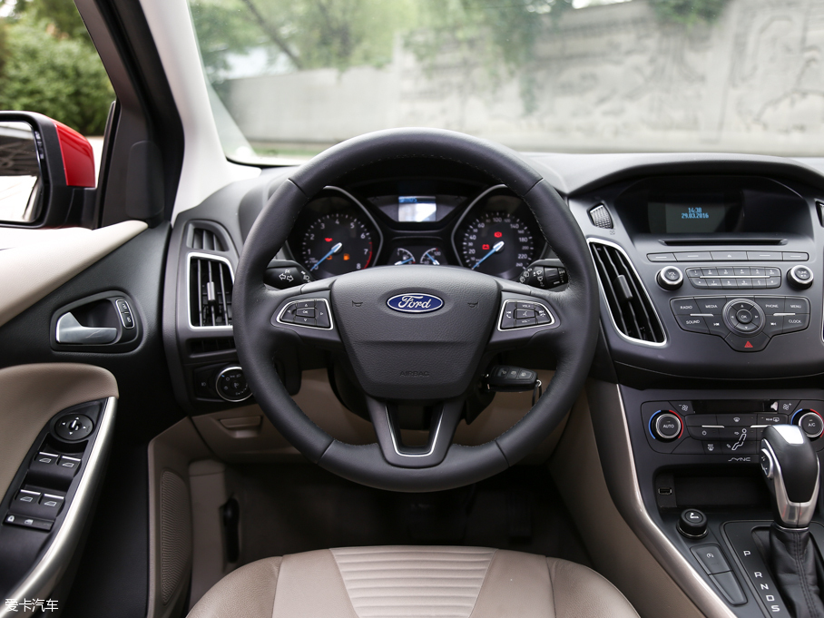 2015˹ Ɏ EcoBoost 125 Ԅ(dng)L(fng)